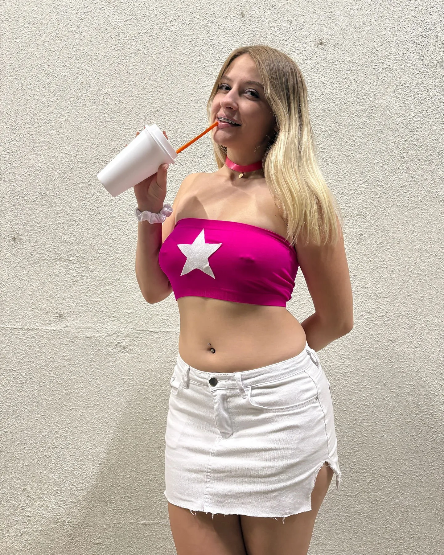 Cornelia - Escort Little Lever