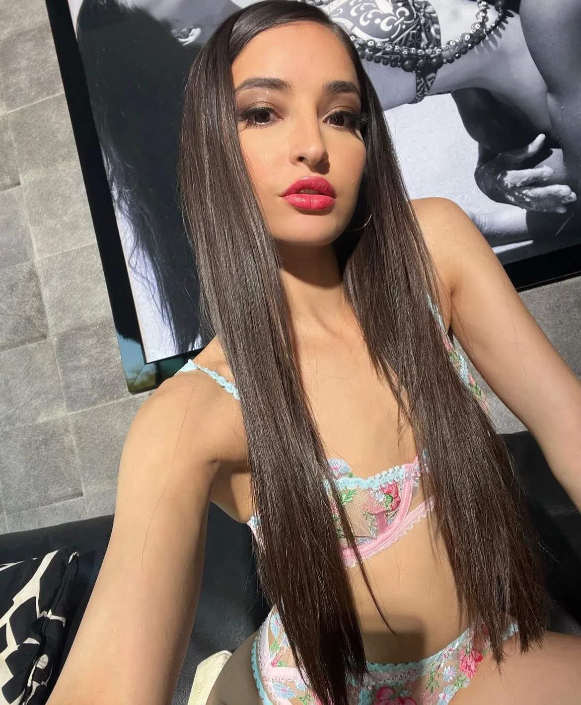 Valentina escort Glasgow
